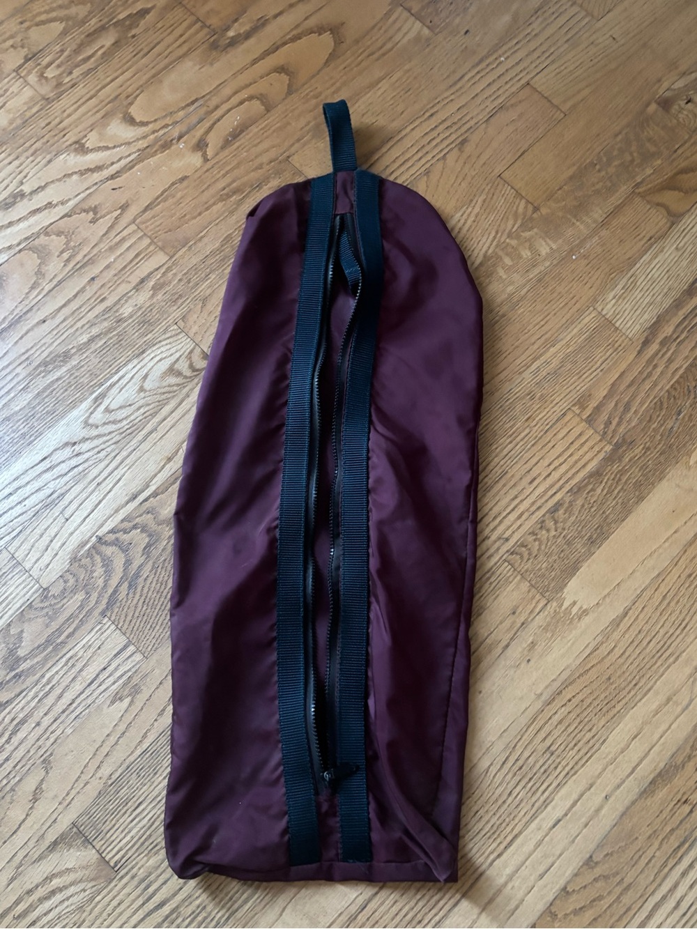 Dover Saddlery Bridle Bag Burgundy/Navy